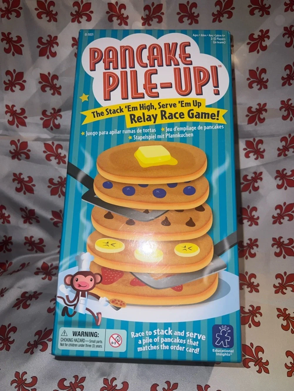 Pancake Pile-Up! Relay Race Game - Blue